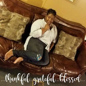 Meet your Posher, Angela